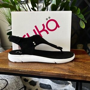 Ryka Women’s Margo Black Suede and White Sandals Size 8 W